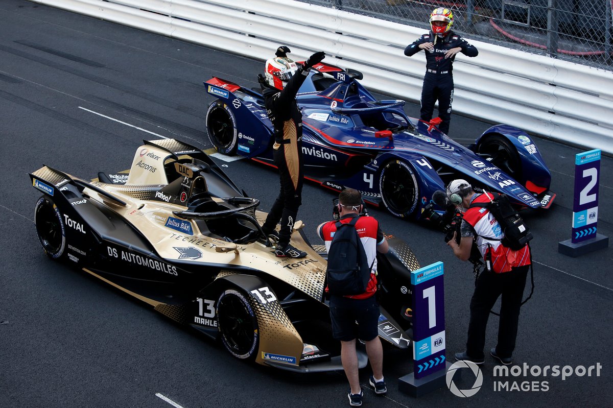 Ganador Antonio Felix Da Costa, DS Techeetah, celebra en Parc Ferme