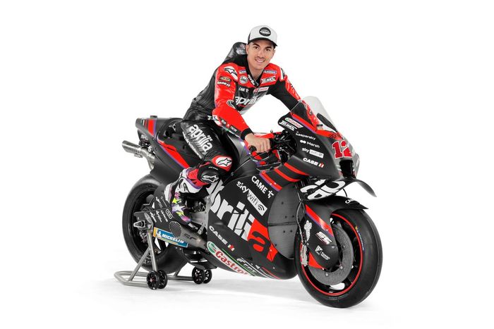 Maverick Vinales, Aprilia Racing Team