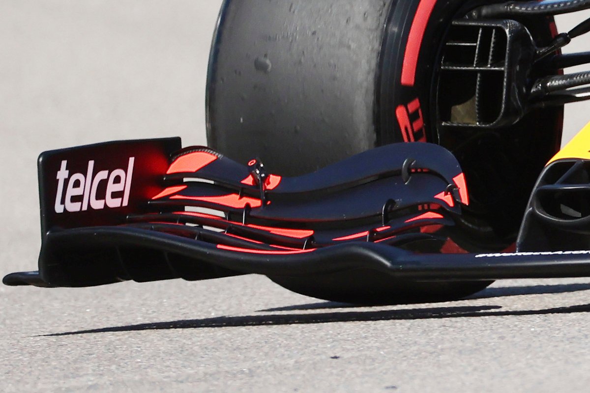 Red Bull RB16B: Frontflügel