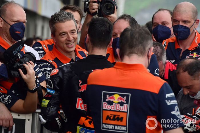 Miguel Oliveira, Red Bull KTM Factory Racing, Francesco Guidotti, director del Red Bull KTM Factory Racing,  MotoGP