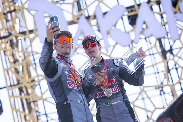 #207 Equipo Audi Sport Audi RS Q e-tron E2: Mattias Ekstrom, Emil Bergkvist