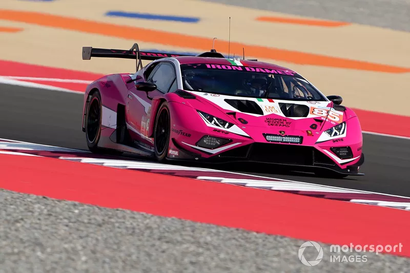 #85 Iron Dames Lamborghini Huracan LMGT3 Evo2: Sarah Bovy, Doriane Pin, Michelle Gatting