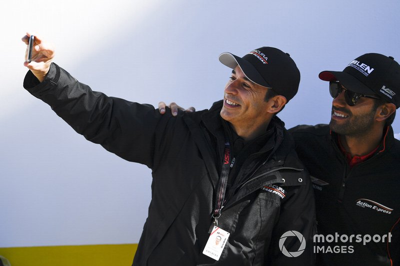 #7 Acura Team Penske Acura DPi, DPi: Helio Castroneves, #31 Whelen Engineering Racing Cadillac DPi, DPi: Felipe Nasr
