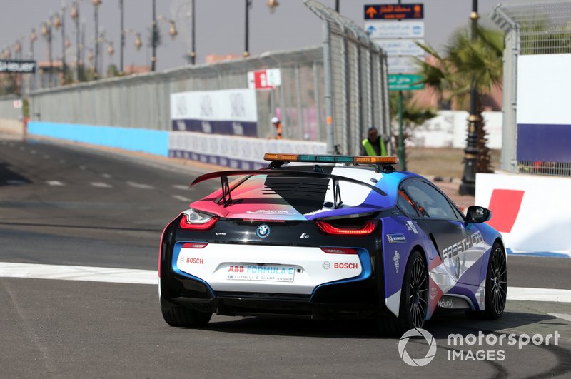 El BMW coche de seguridad