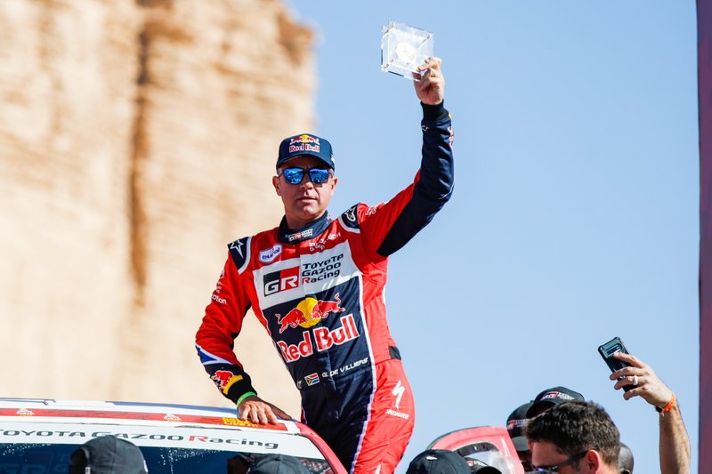 De Villiers Giniel (zaf), Toyota Hilux, Toyota Gazoo Racing, Auto, Car, sul podio all'arrivo della Dakar 2020, a Qiddiya, Arabia Saudita, il 17 gennaio 2020 - Foto Florent Gooden / DPPI