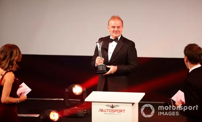 Jonathan Palmer presenta il Gregor Grant Award