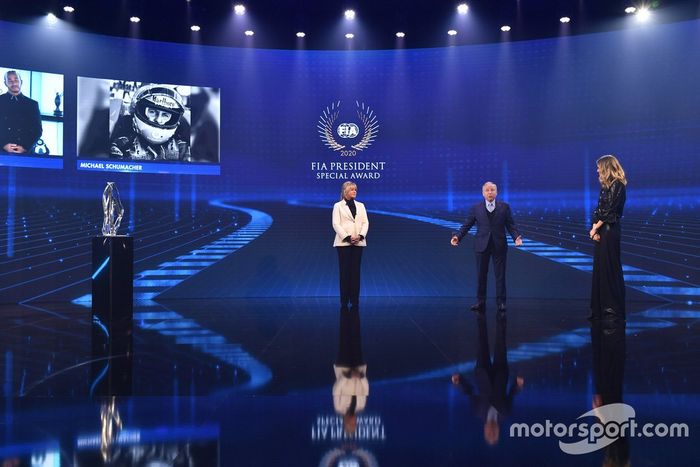 Corinna Schumacher, Jean Todt, presidente de la FIA, Nicki Shields y Lewis Hamilton