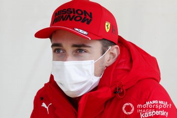 Liveblog - Leclerc wil Ferrari zelfs met ‘verdubbeld salaris’ niet verlaten