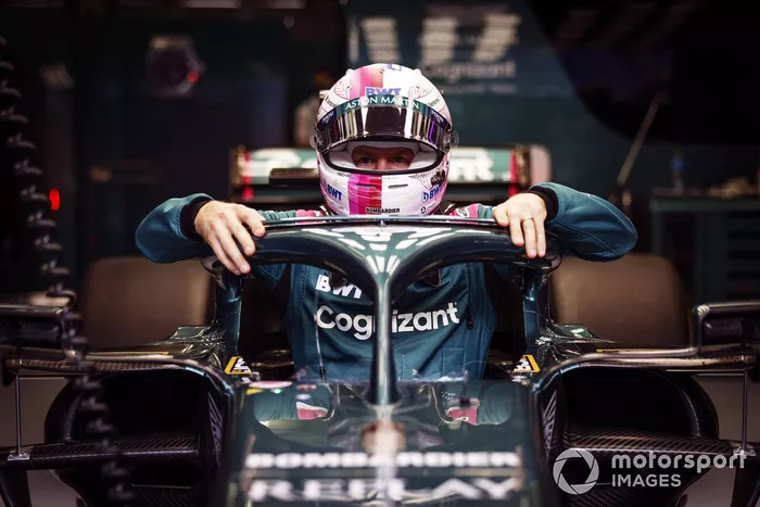 Sebastian Vettel, Aston Martin AMR21