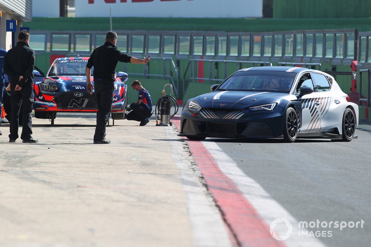 Mikel Azcona, Jordi Gené, Cupra Racing, Cupra eRacer