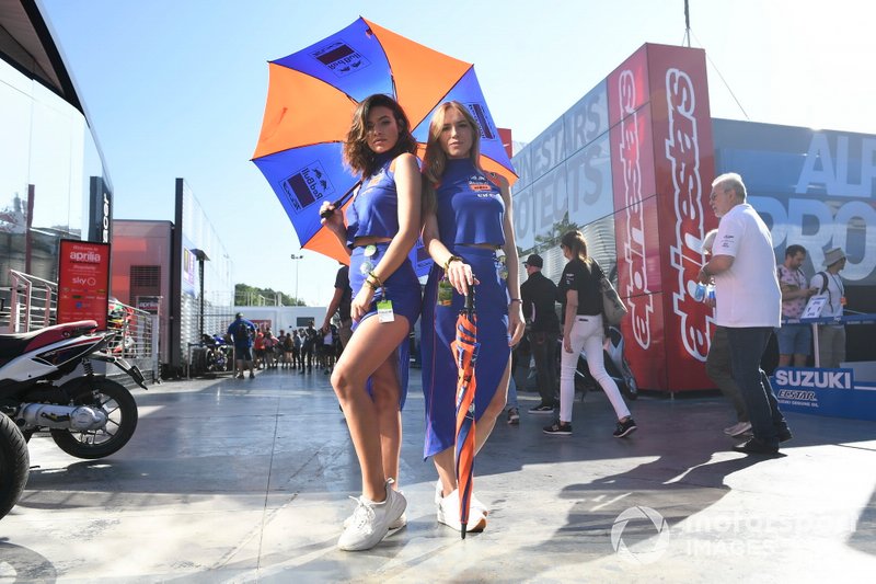 MotoGP grid girls