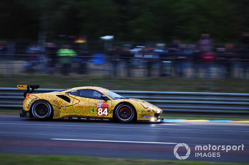 #84 JMW Motorsport, Ferrrai 488 GTE: Jeffrey Segal, Rodrigo Baptista, Wei Lu