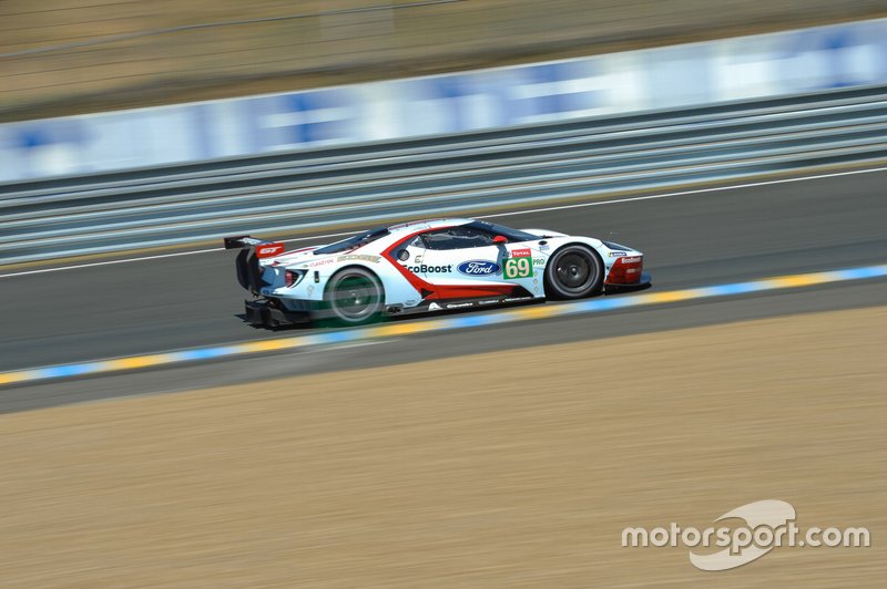 №69 Ford GT