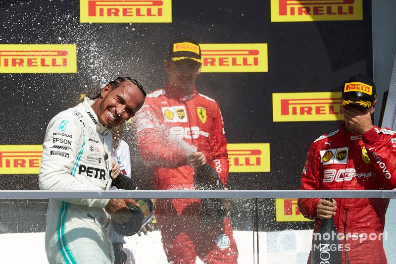 Először állhatott dobogón mindkét Ferrari-versenyző.