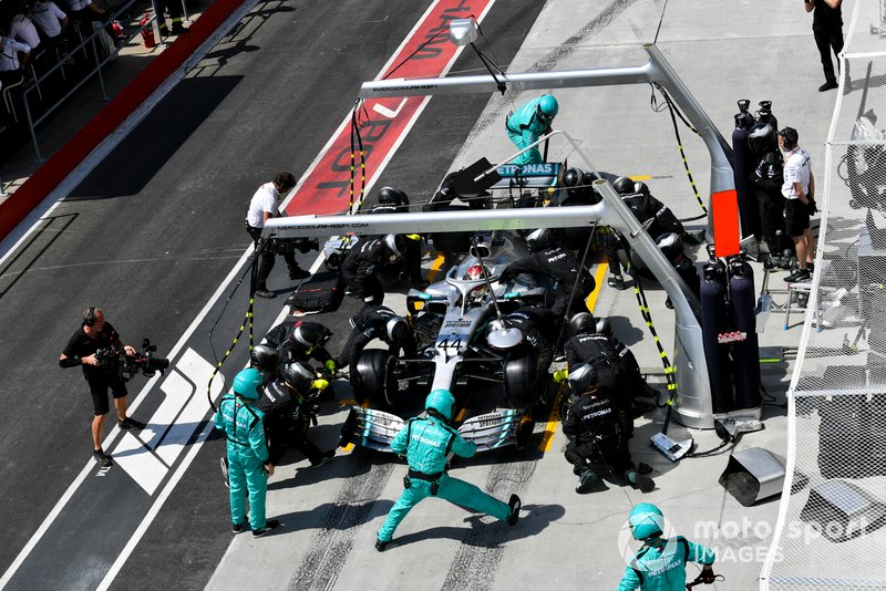 Lewis Hamilton, Mercedes AMG F1 W10, makes a pit stop