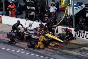 Marcus Ericsson, Arrow Schmidt Peterson Motorsports Honda., pit stop