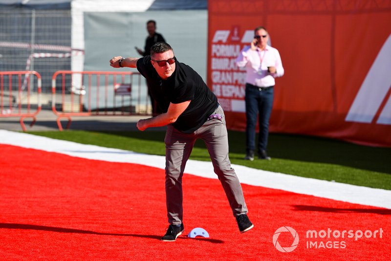 David Croft, Sky TV plays cricket in the paddock