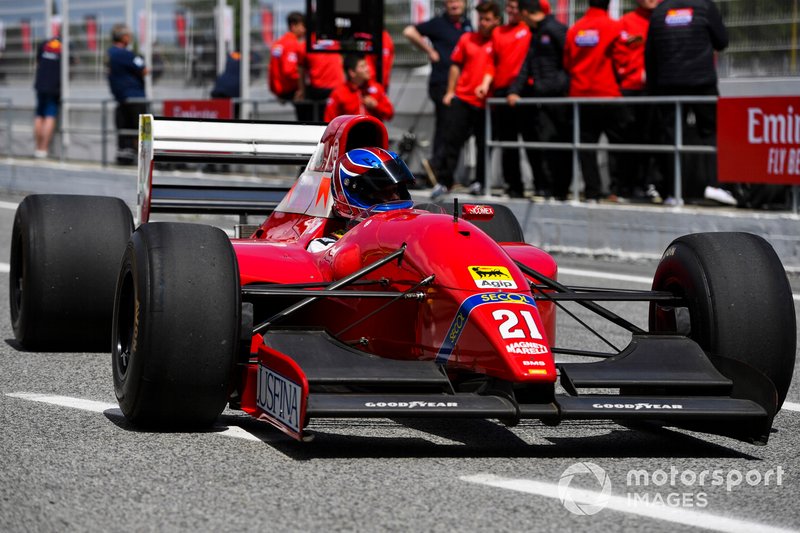 Mike Dewhirst, 1992 Scuderia Italia Dallara Ferrari F192