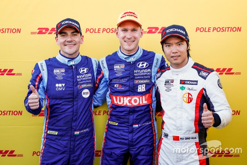 Top 3 Qualifiche: il poleman Nicky Catsburg, BRC Hyundai N LUKOIL Racing Team Hyundai i30 N TCR, Norbert Michelisz, BRC Hyundai N Squadra Corse Hyundai i30 N TCR, Ma Qing Hua, Team Mulsanne Alfa Romeo Giulietta TCR