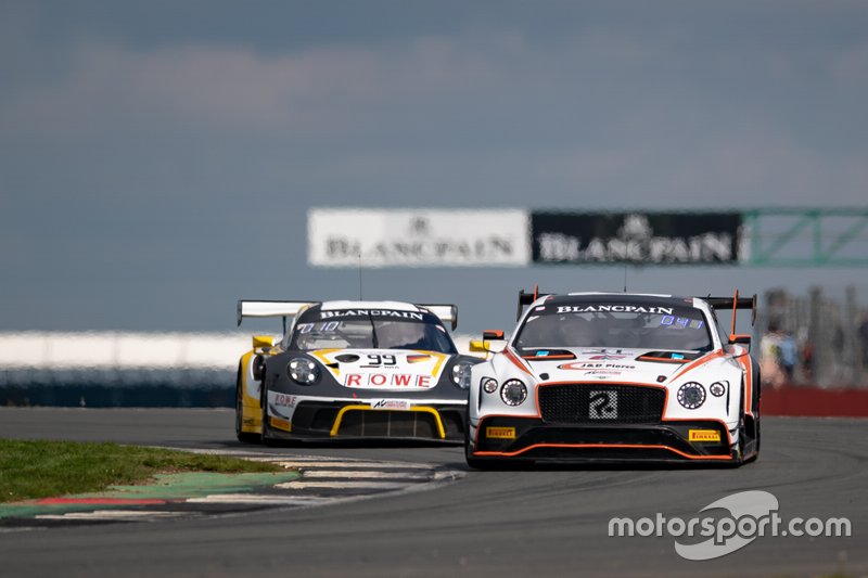 #31 Team Parker Racing Bentley Continental GT3: Derek Pierce, Rob Smith, Seb Morris