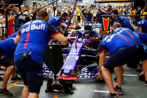 Toro Rosso pit stop antrenmanı