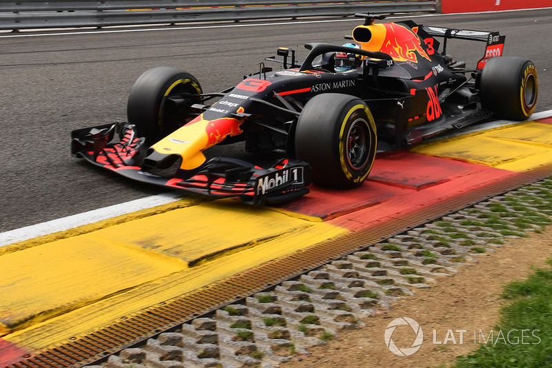 8. Даниэль Риккардо, Red Bull Racing RB14 – 2:02.939