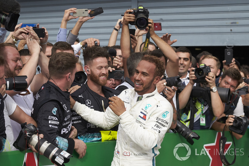 Lewis Hamilton győzelme az Olasz Nagydíjon