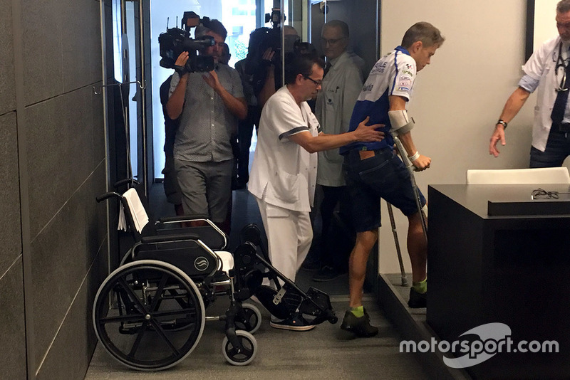 Tito Rabat, Avintia Racing à l'hôpital
