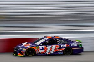 Denny Hamlin, Joe Gibbs Racing, Toyota Camry FedEx Office