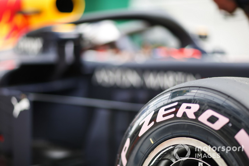 Neumáticos ultrablandos Max Verstappen, Red Bull Racing RB14