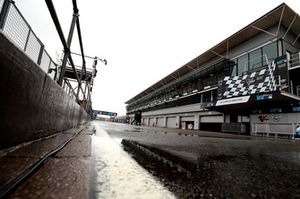 La piste mouillée de Silverstone