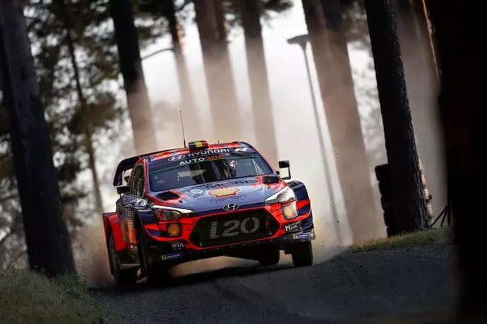 Thierry Neuville, Nicolas Gilsoul, Hyundai Motorsport Hyundai i20 Coupe WRC