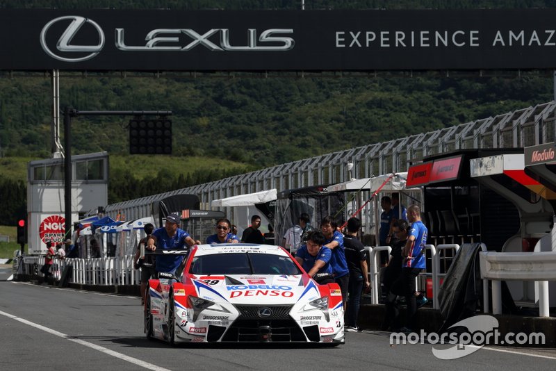 #39 Lexus Team Sard Lexus LC500: Heikki Kovalainen, Yuichi Nakayama
