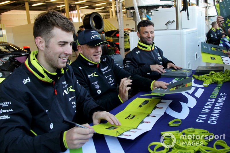 #98 Aston Martin Racing Aston Martin Vantage: Paul Dalla Lana, Darren Turner, Ross Gunn
