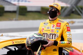 Kyle Busch, Joe Gibbs Racing, Toyota Camry M&M's Mini's