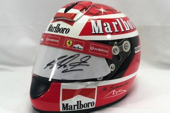 Michael Schumacher, Ferrari, gesigneerde Schuberth QM1 helm limited edition uit 2002
