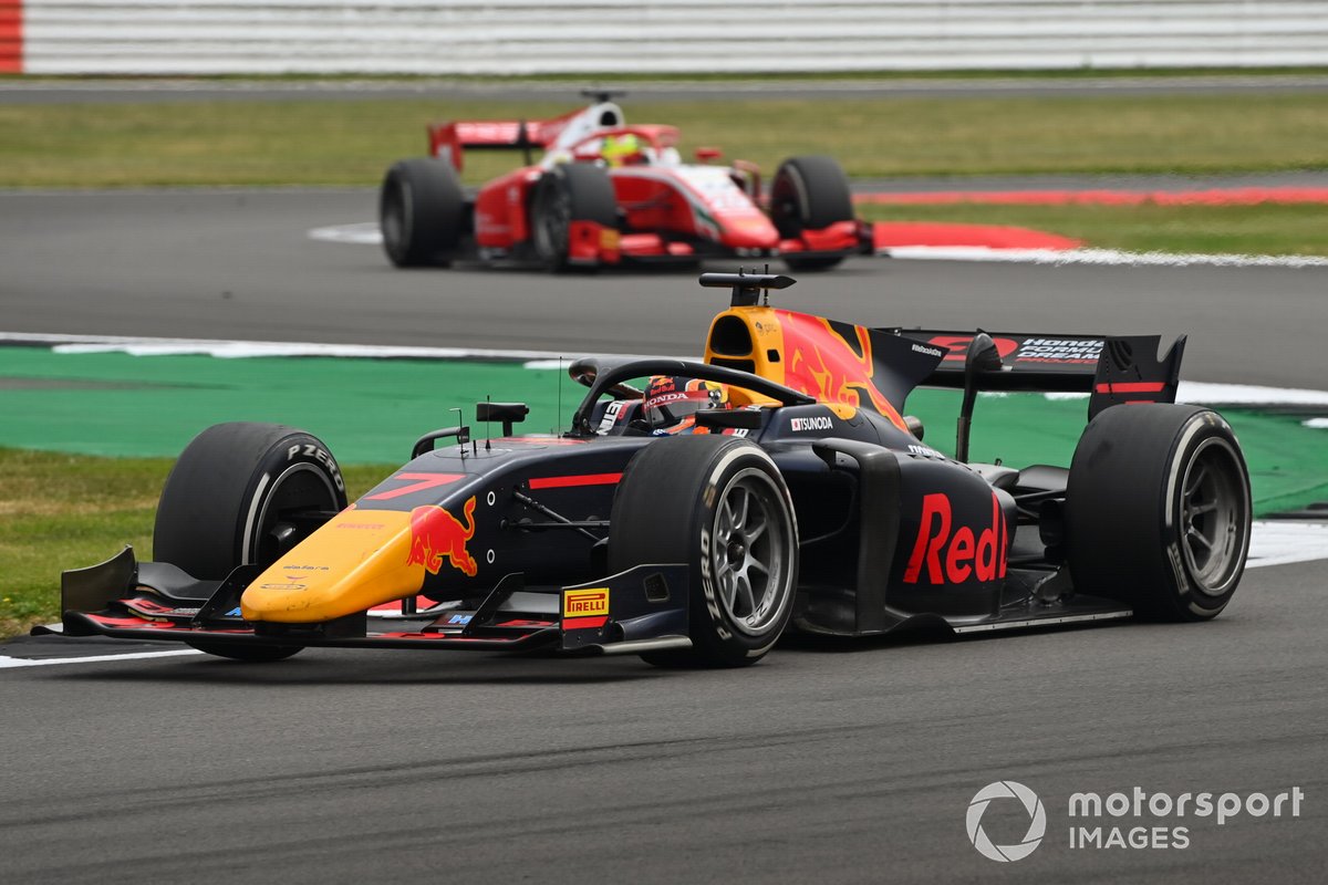 Yuki Tsunoda, Carlin