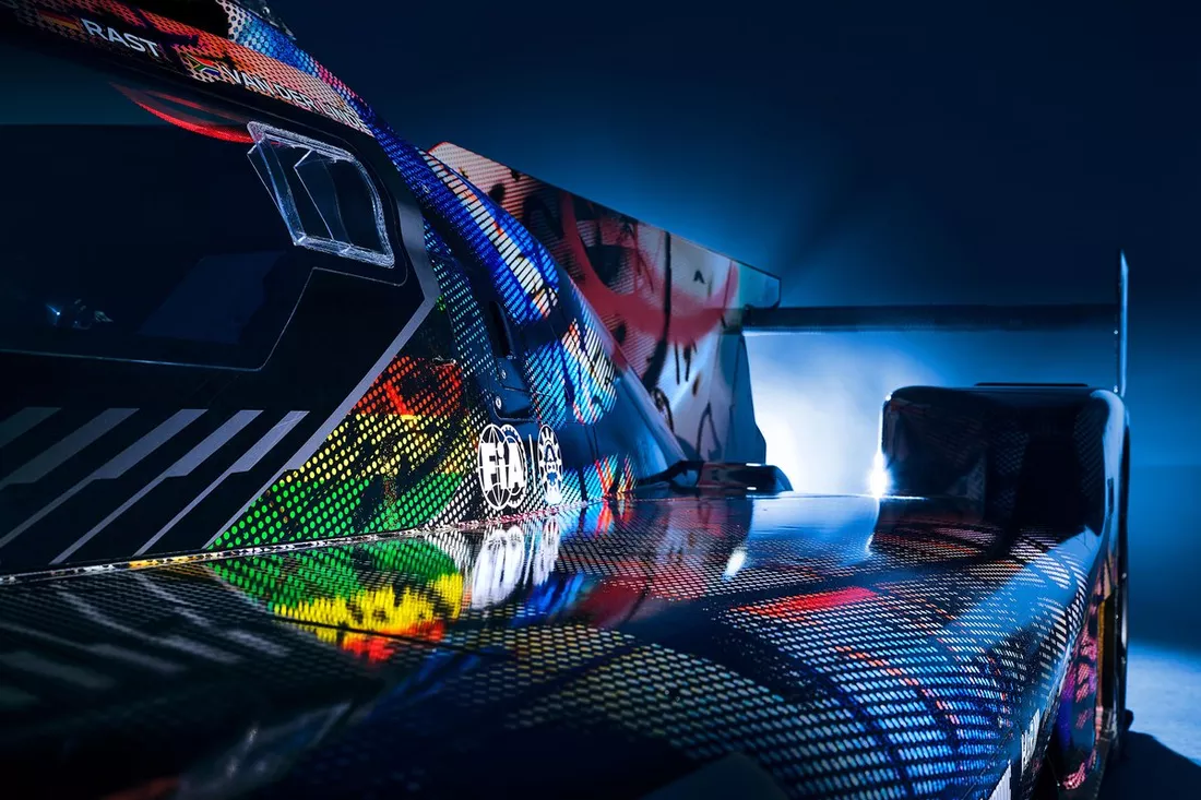 BMW M Hybrid V8 Art Car unveil WEC