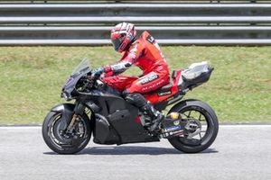 Michele Pirro, Equipo Ducati