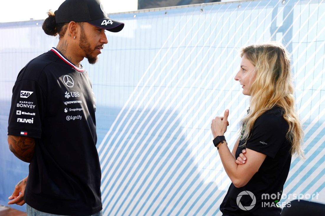 Lewis Hamilton, Mercedes-AMG F1 Team, com Doriane Pin, PREMA Racing