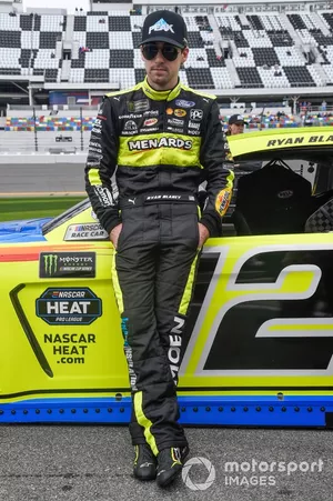 Ryan Blaney, Team Penske, Ford Mustang Menards/Peak
