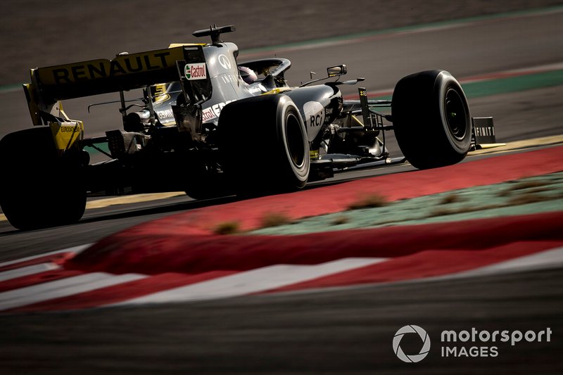 Daniel Ricciardo, Renault R.S.19