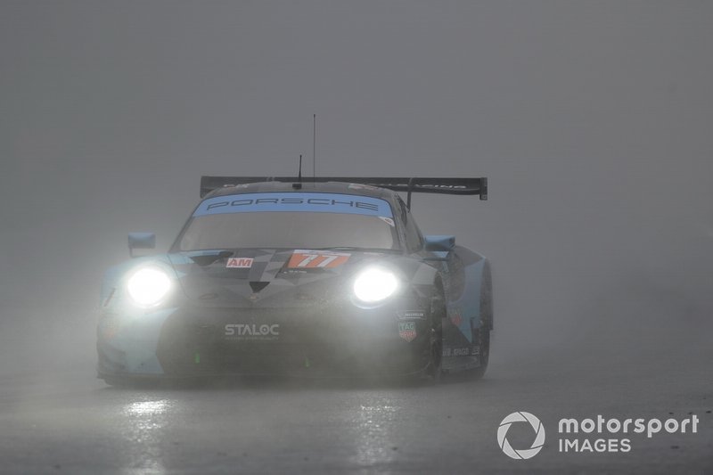 #77 Proton Competition Porsche 911 RSR: Christian Ried, Riccardo Pera, Matt Campbell