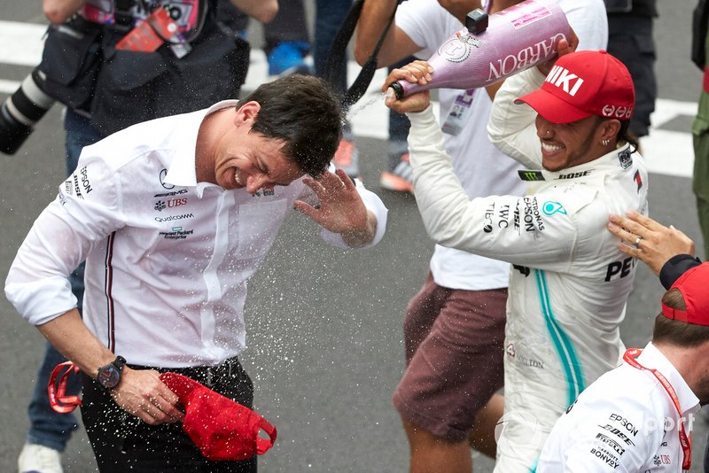 Lewis Hamilton, Mercedes AMG F1, 1st position, celebrates after the race with Toto Wolff, Executive Director (Business), Mercedes AMG