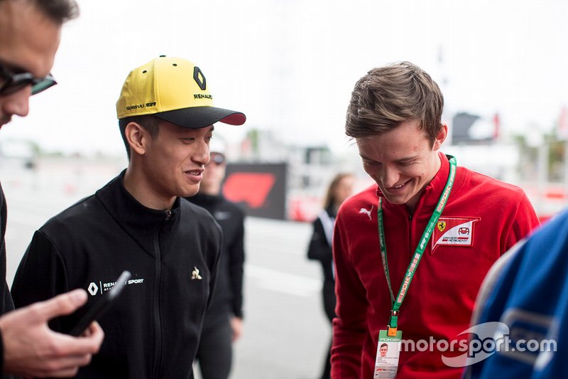 Guanyu Zhou, Uni Virtuosi Racing, Callum Ilott, Sauber Junior Team By Charouz