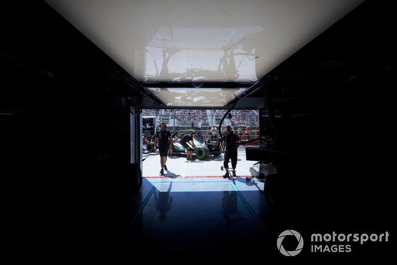 Lewis Hamilton, Mercedes AMG F1 W10