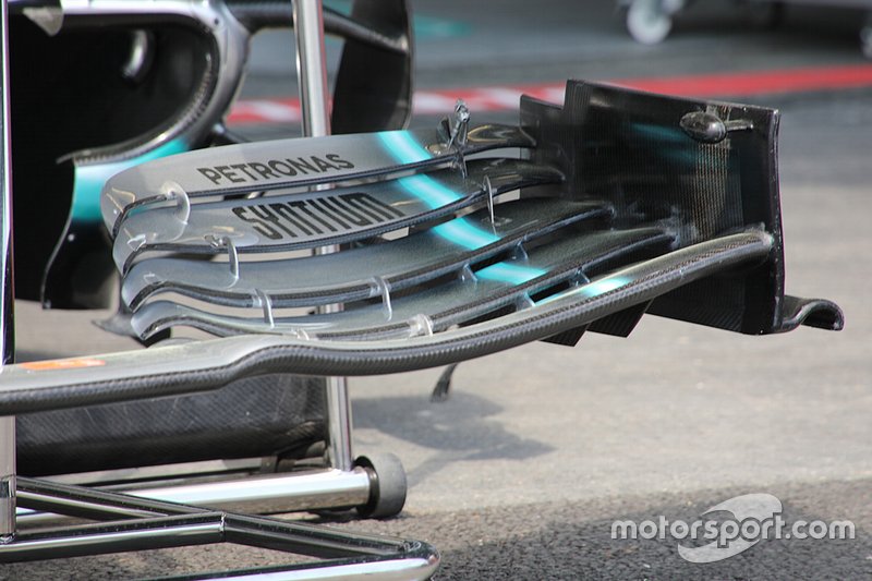 Mercedes AMG F1 front wing detail