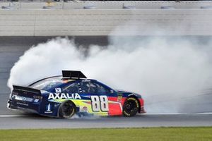 Race Winner Alex Bowman, Hendrick Motorsports, Chevrolet Camaro Axalta