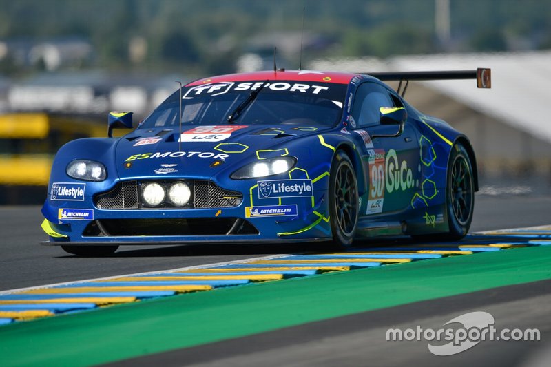 #90 TF Sport Aston Martin Vantage: Salih Yoluc, Euan Alers-Hankey, Charles Eastwood