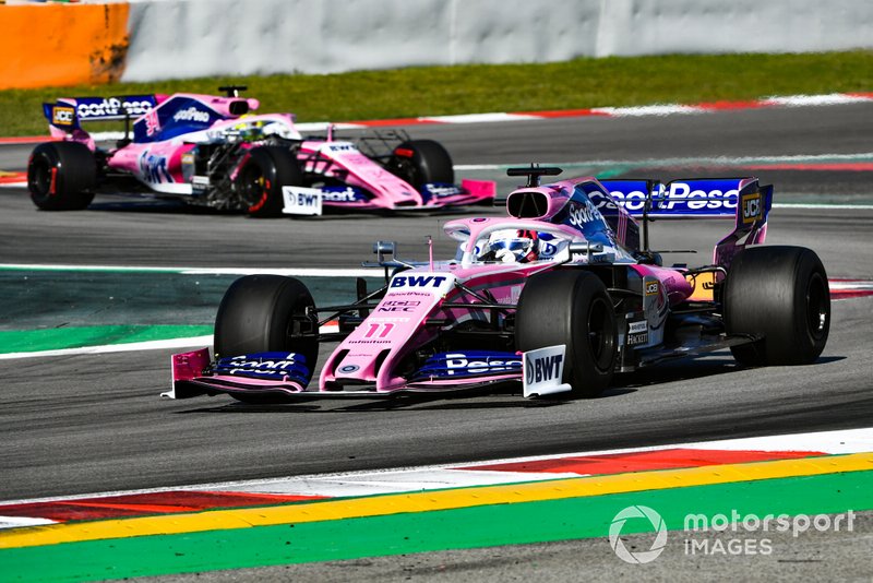 Sergio Perez, Racing Point RP19, y Nick Yelloly, Racing Point RP19